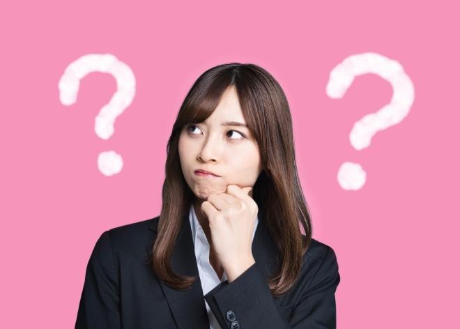 女性