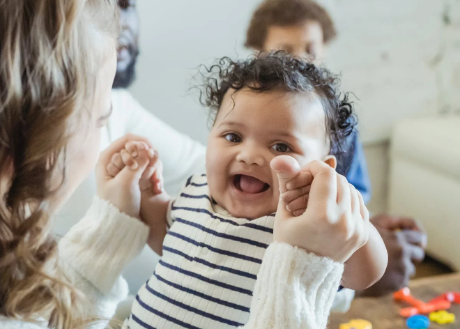 婴幼儿高发的支气管肺炎，日常生活中应该如何预防呢？