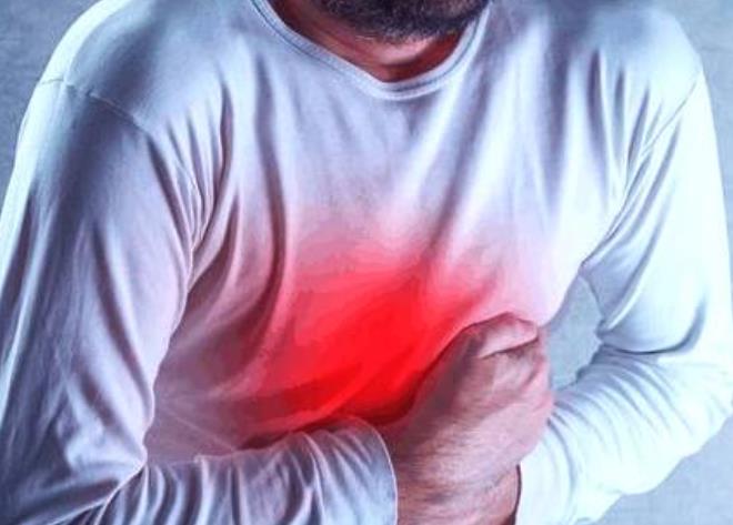 急性肠胃炎发作可能会造成患者死亡，病毒性肠胃炎更可怕，注意了