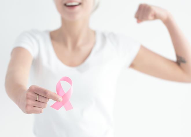 乳腺癌是如何一步步发展起来的？有四个阶段，女性应该知道
